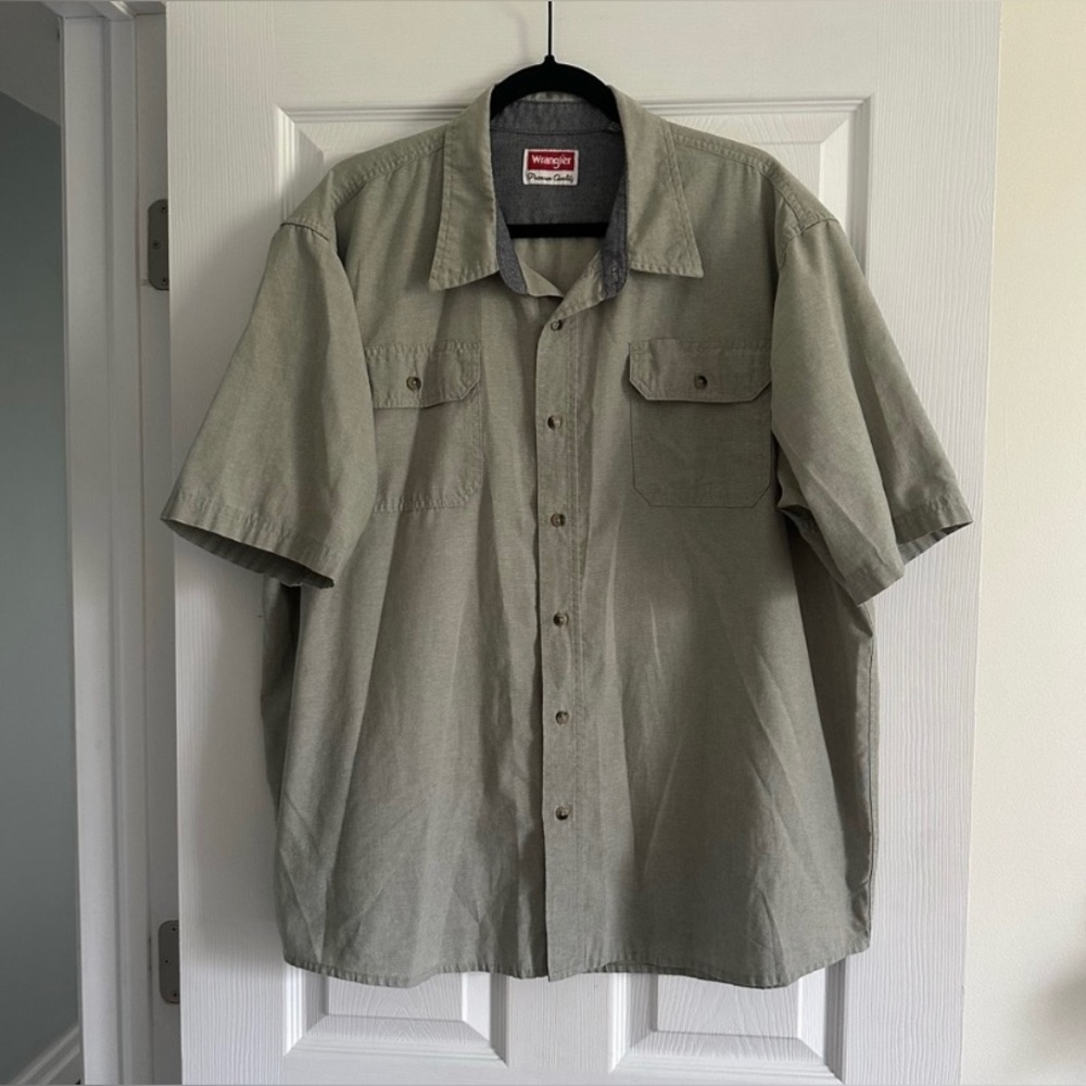 Size 2XL Men’s Wrangler Comfort Flex Work Shirt
